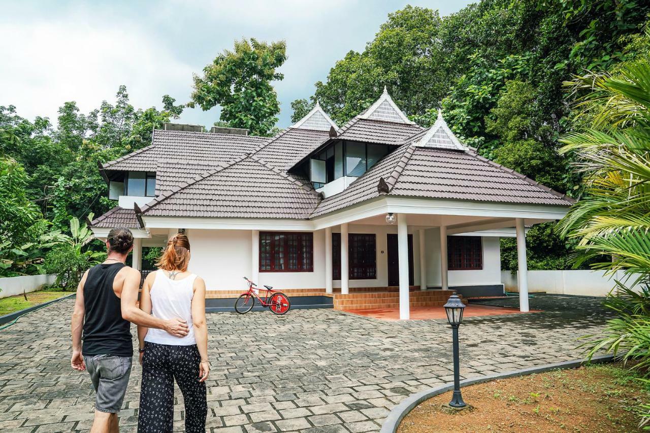 Thanal Premium Villa By - A Place To Call Your Home Muvattupuzha Buitenkant foto